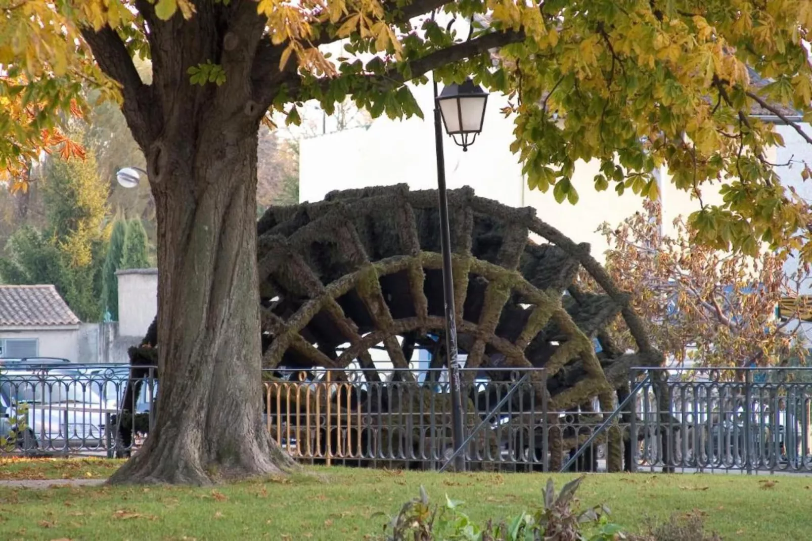 L'oustau de Sorgue 3-Areas within 20km in summer