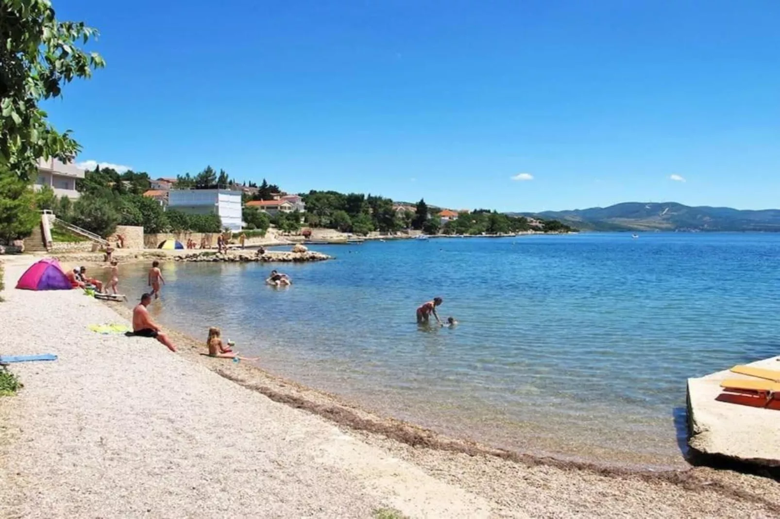 Waterfront apartment Danijela-Zones d'été à 1 km