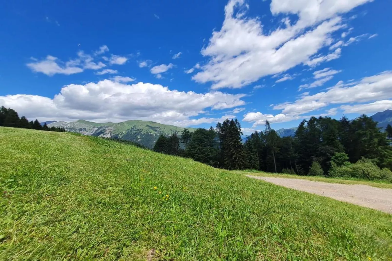 Ronco Frati-Areas within 20km in summer