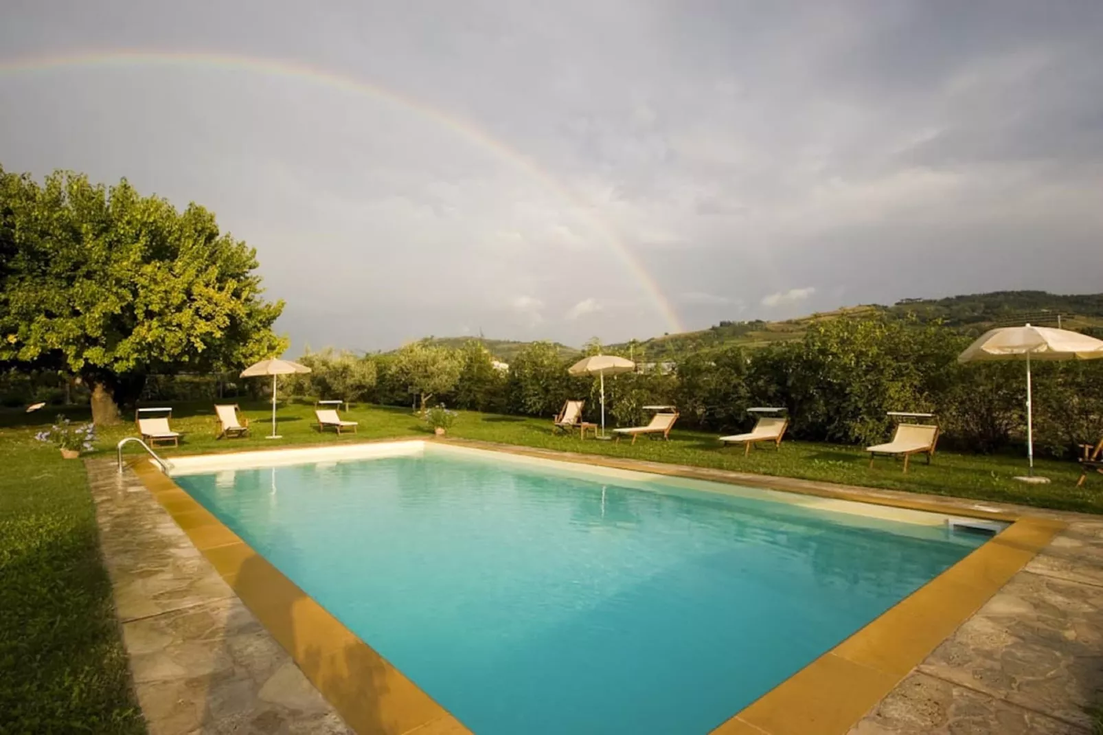 Ovello-Swimming pool