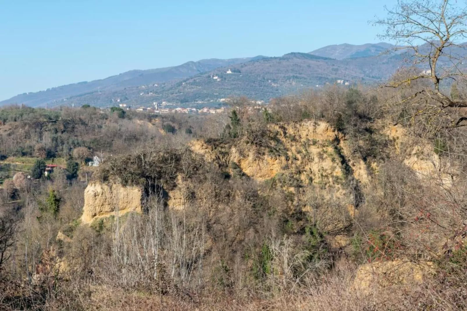 Podere Pulicciano Scaletta-Areas within 5km in summer