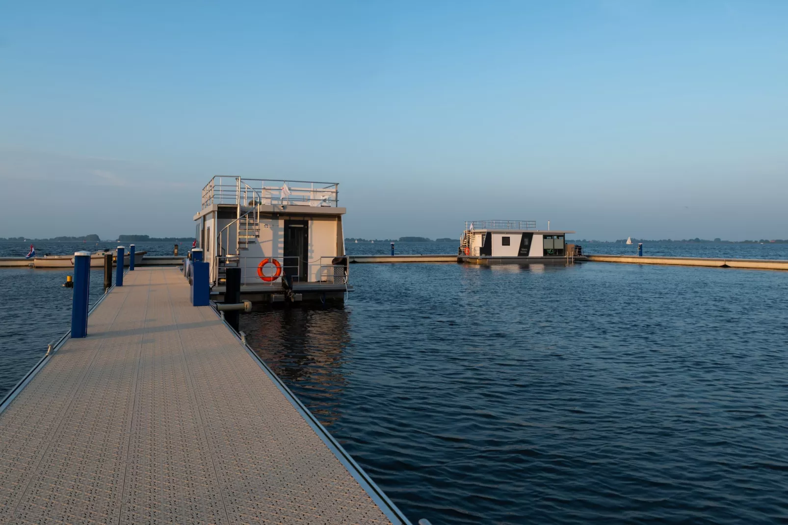 Houseboat Agua Dolce-Außenbereich Sommer