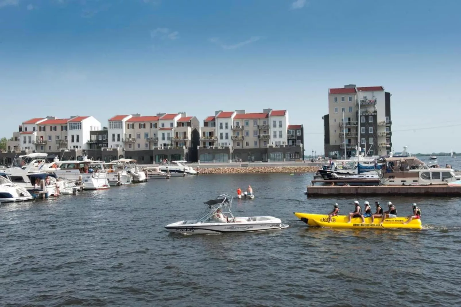 Barok Harderwijk 325-Areas within 20km in summer