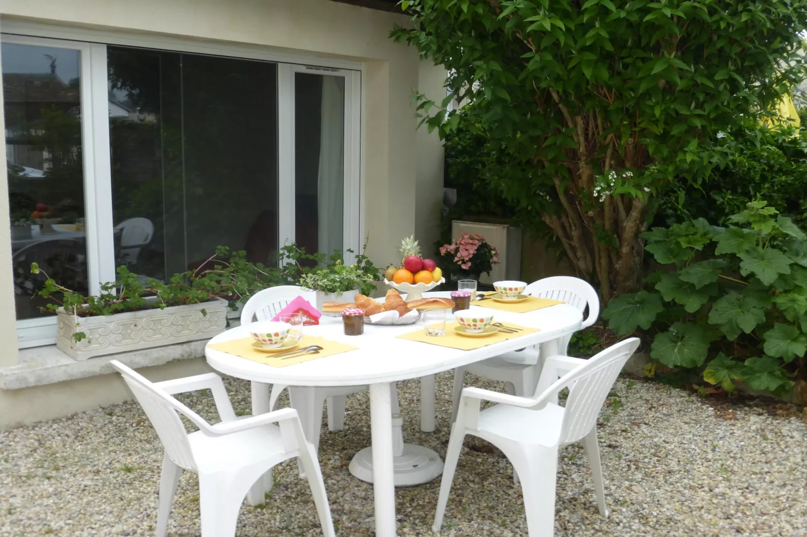 Holiday flat, Arromanches-les-Bains-SLOOP - app. au rez-de-chaussée-Terrace balcony