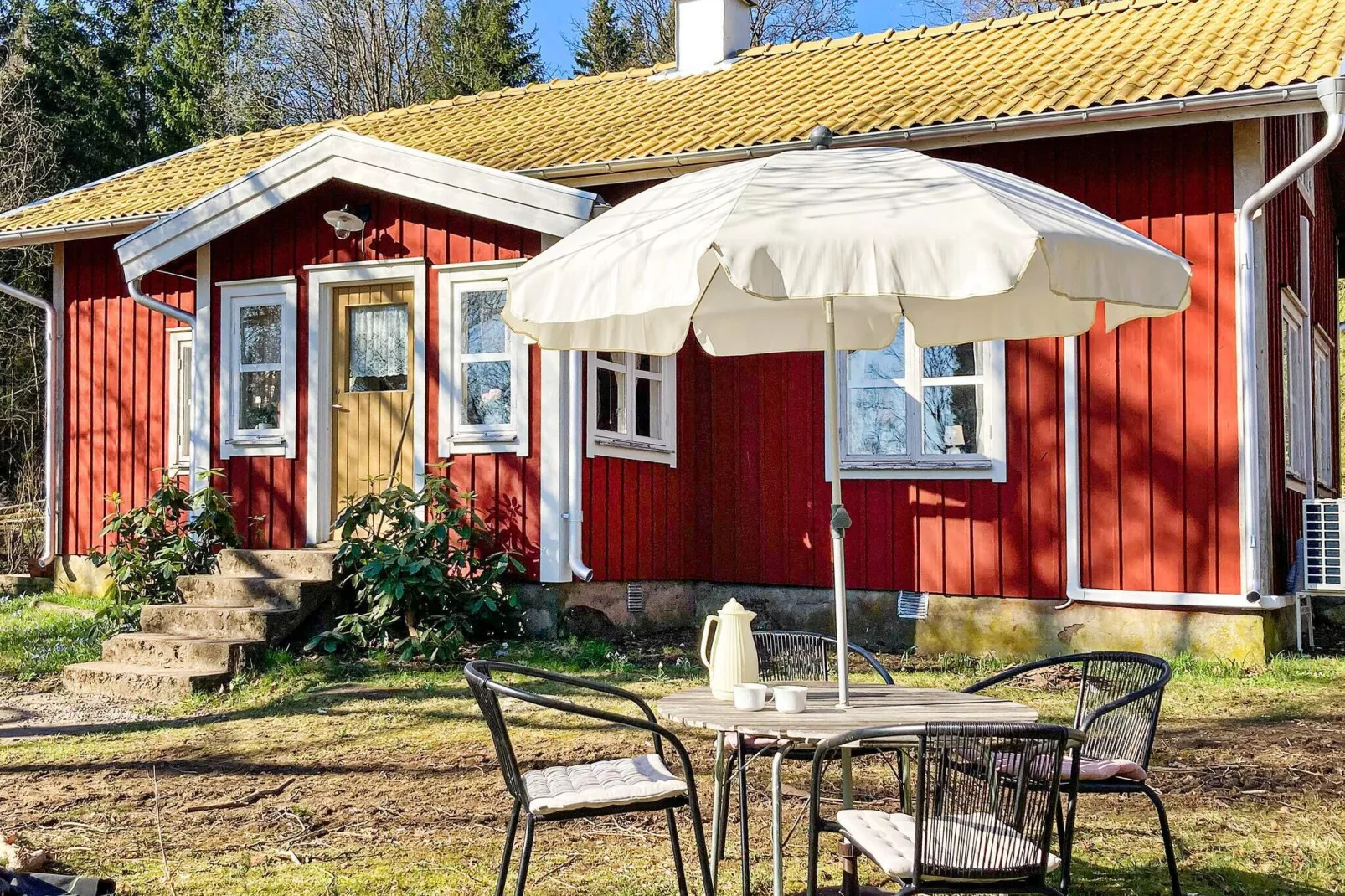 8 person holiday home in Hestra-By Traum-Outdoor