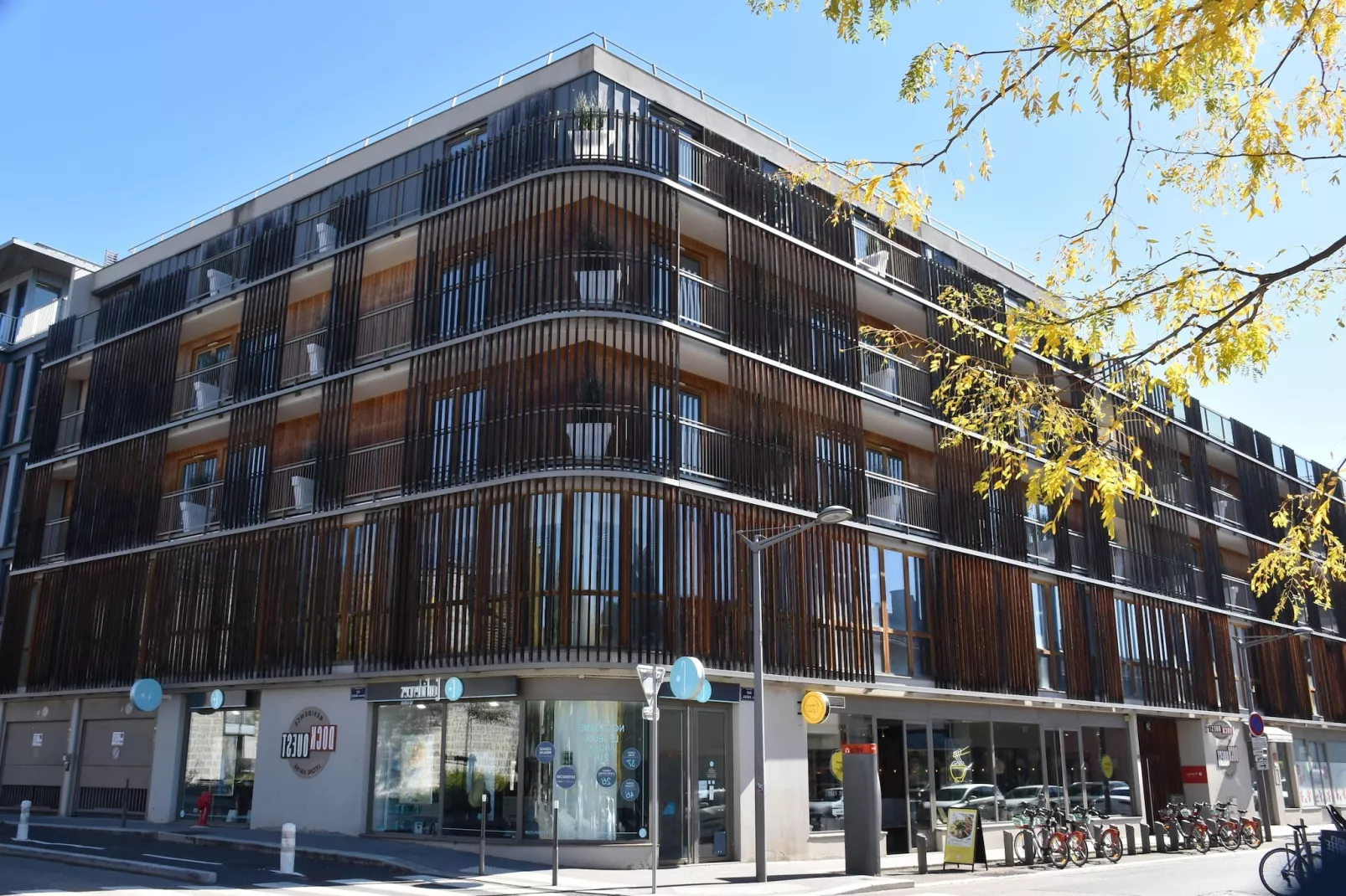 Résidence Lyon Dock Ouest / Chambre Confort 2 pers-Exterior in summer
