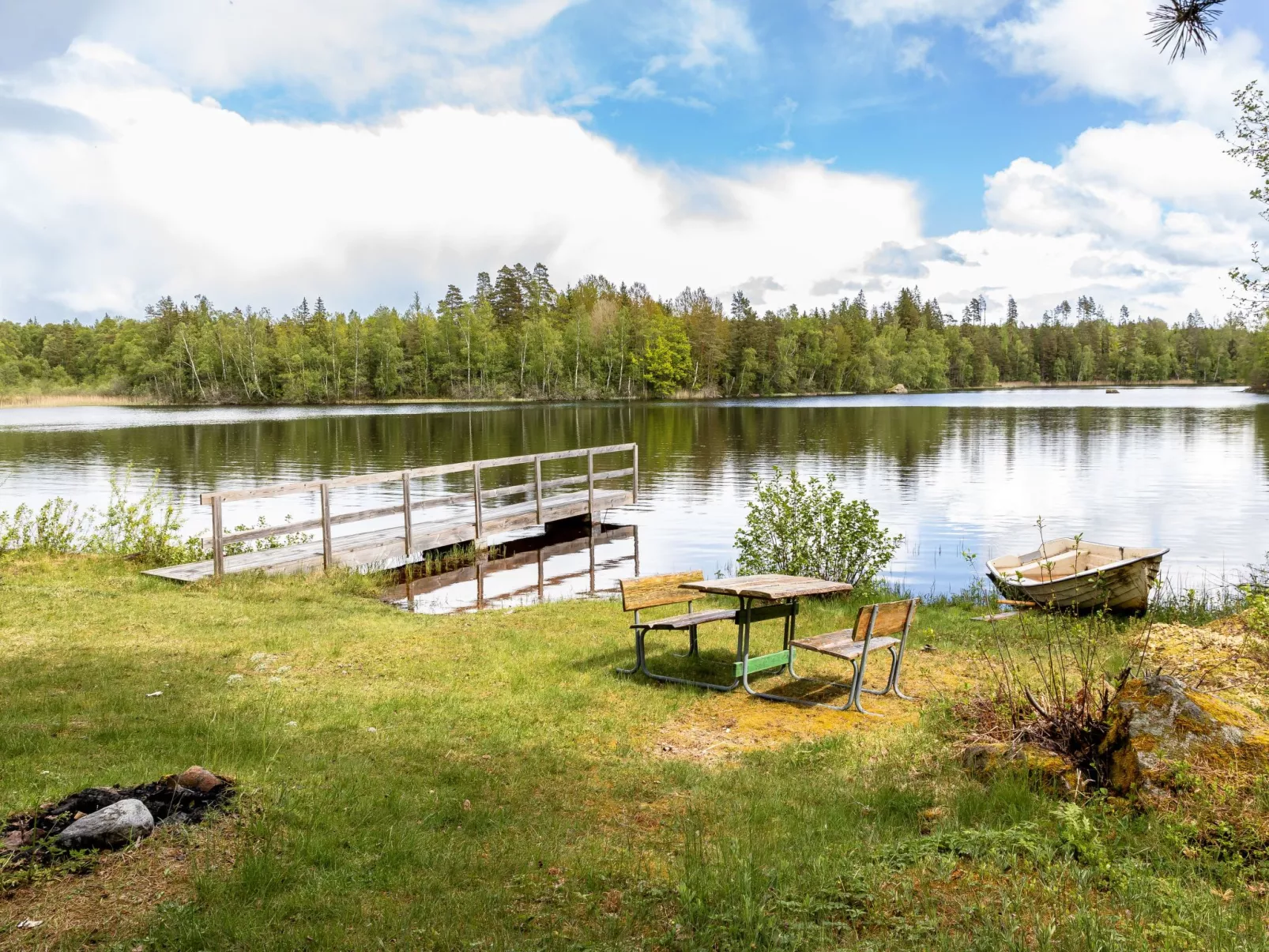 Rödmossa Femton