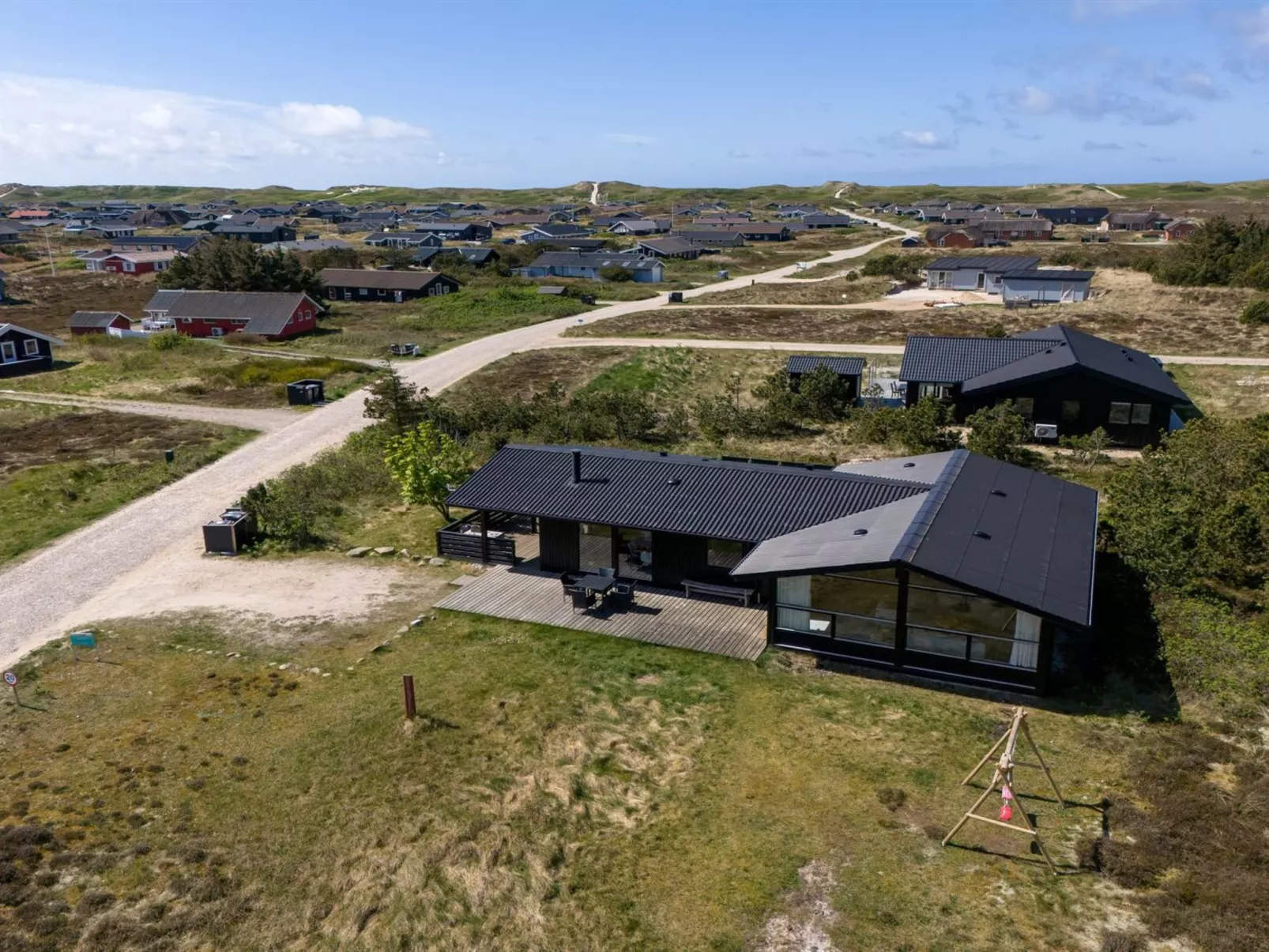 "Brunkil" - 500m from the sea-Outside