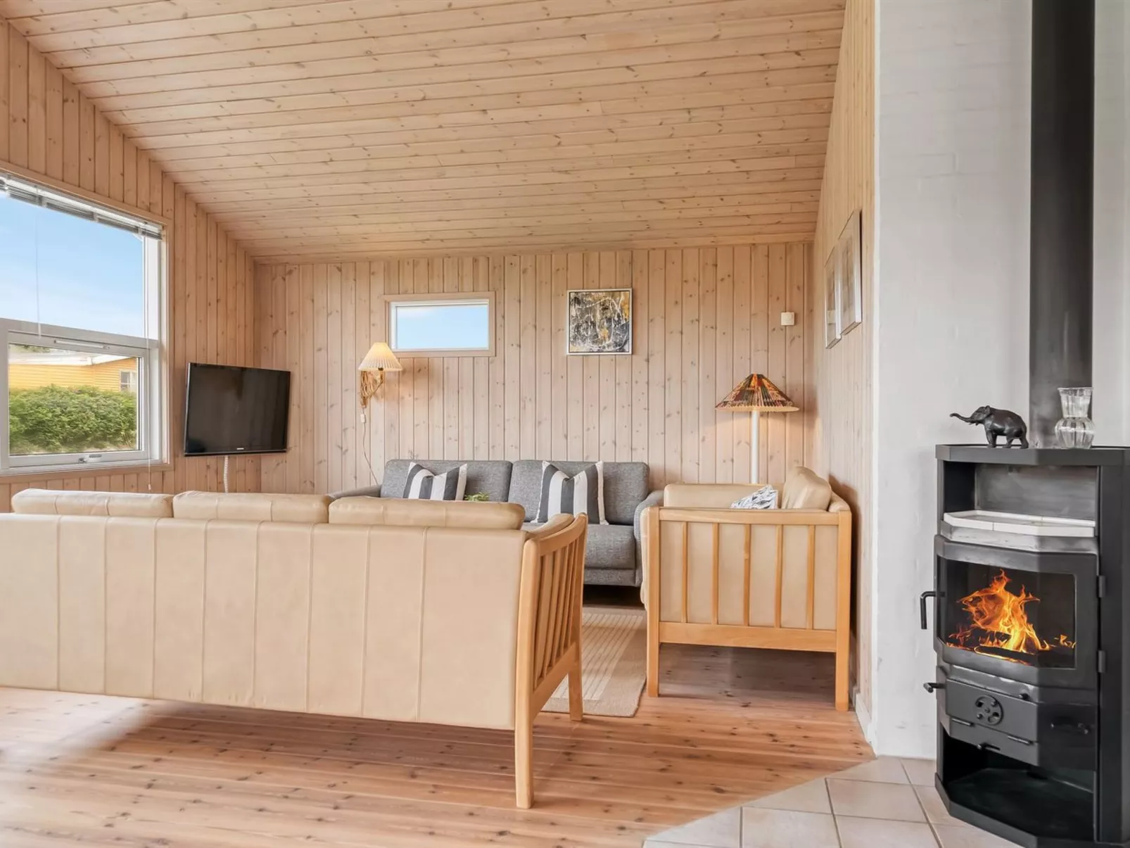 "Dolma" - 75m from the sea-Drinnen