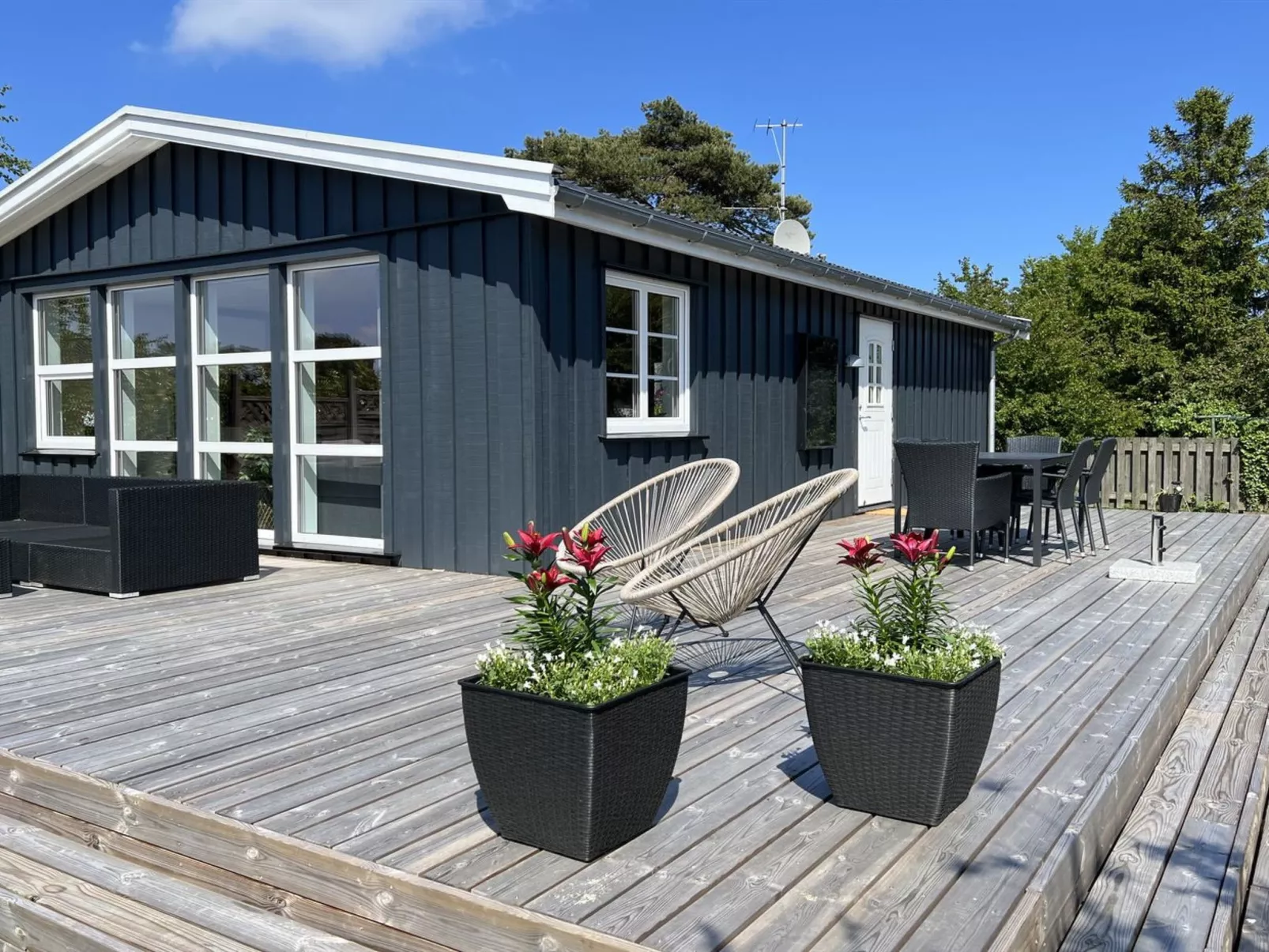 "Algeth" - 350m from the sea-Draußen