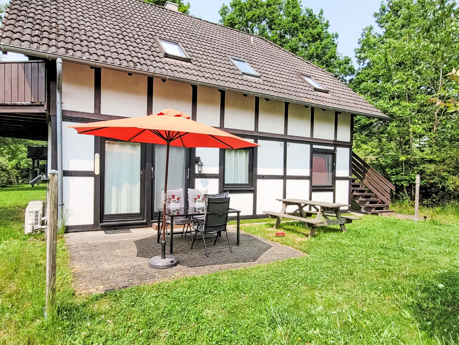 Am Sternberg 230-Outside