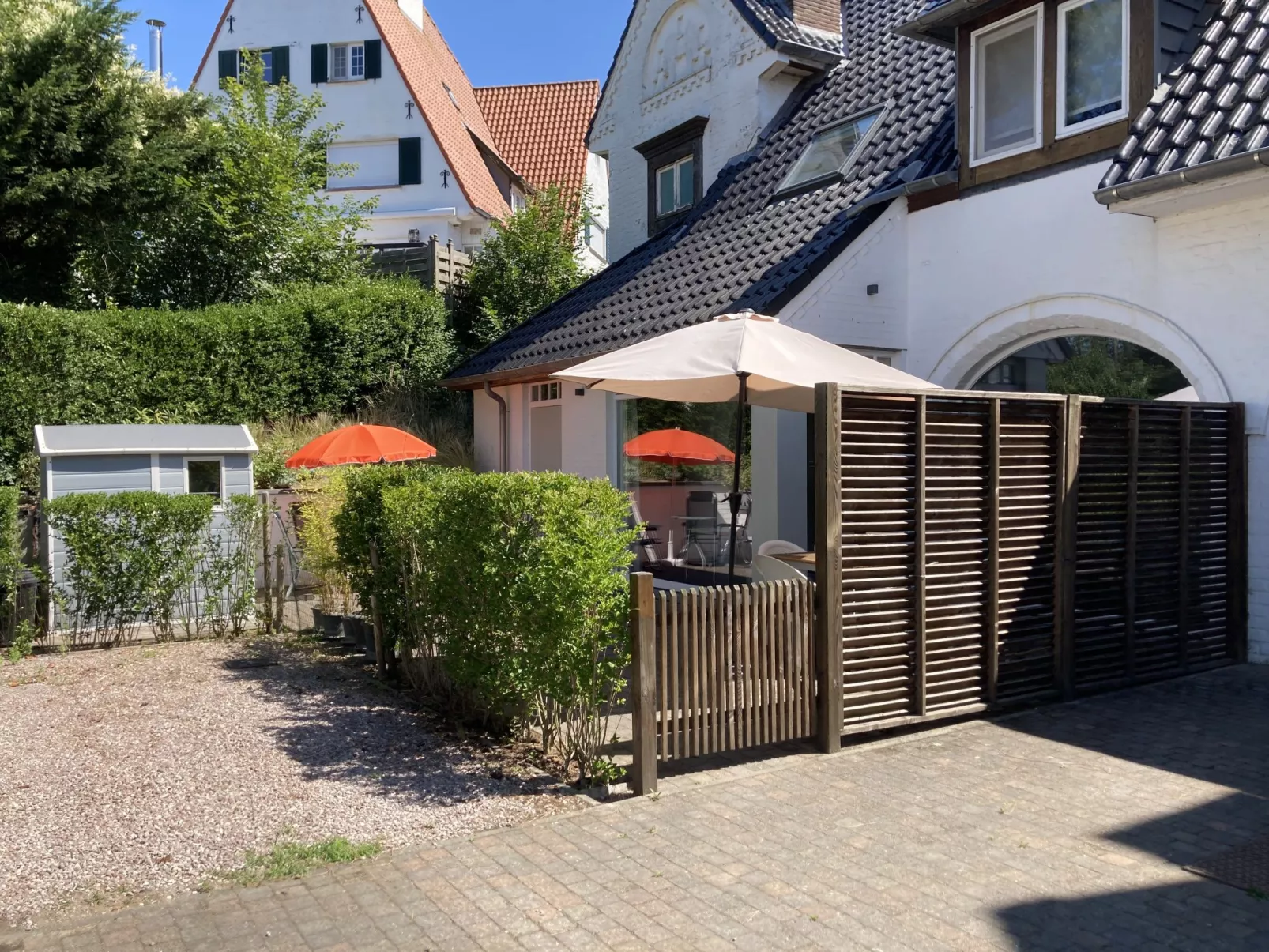 Ons Nest with parking-Outside