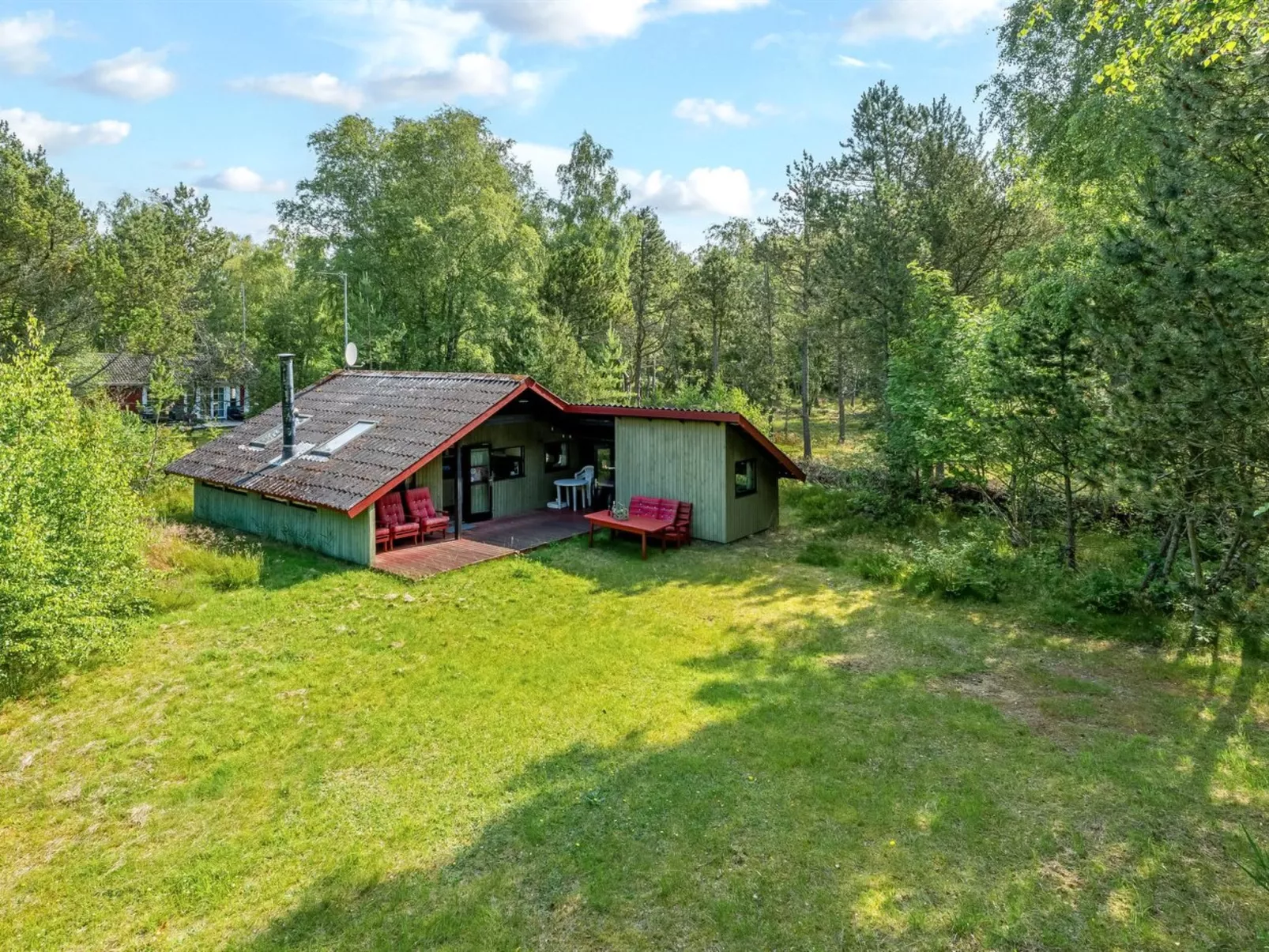 "Elfrieda" - 1.6km from the sea-Outside