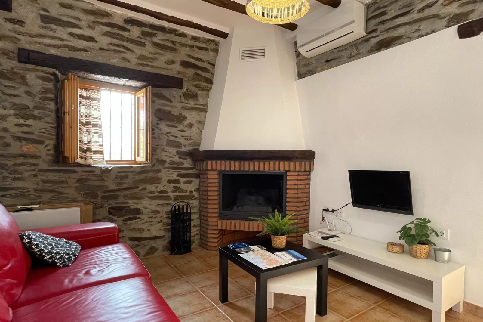 La Suerte Crisantemo-Living room