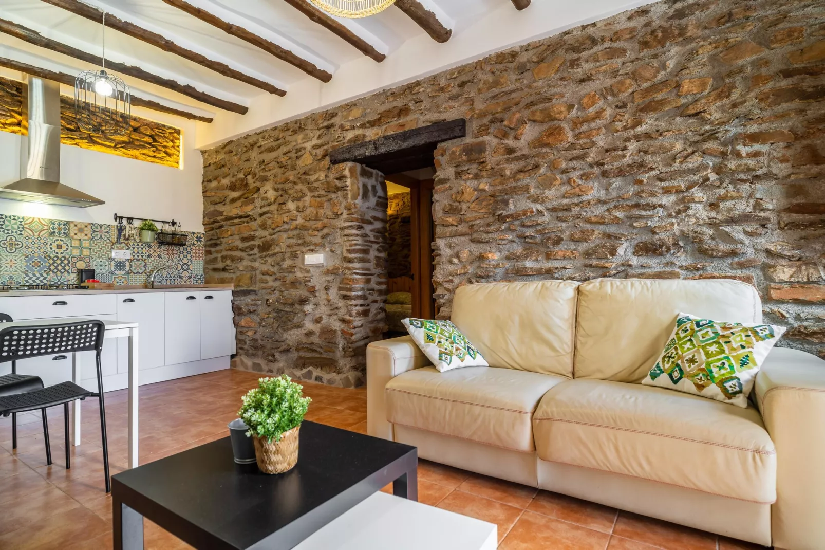 La Suerte Dalia-Living room