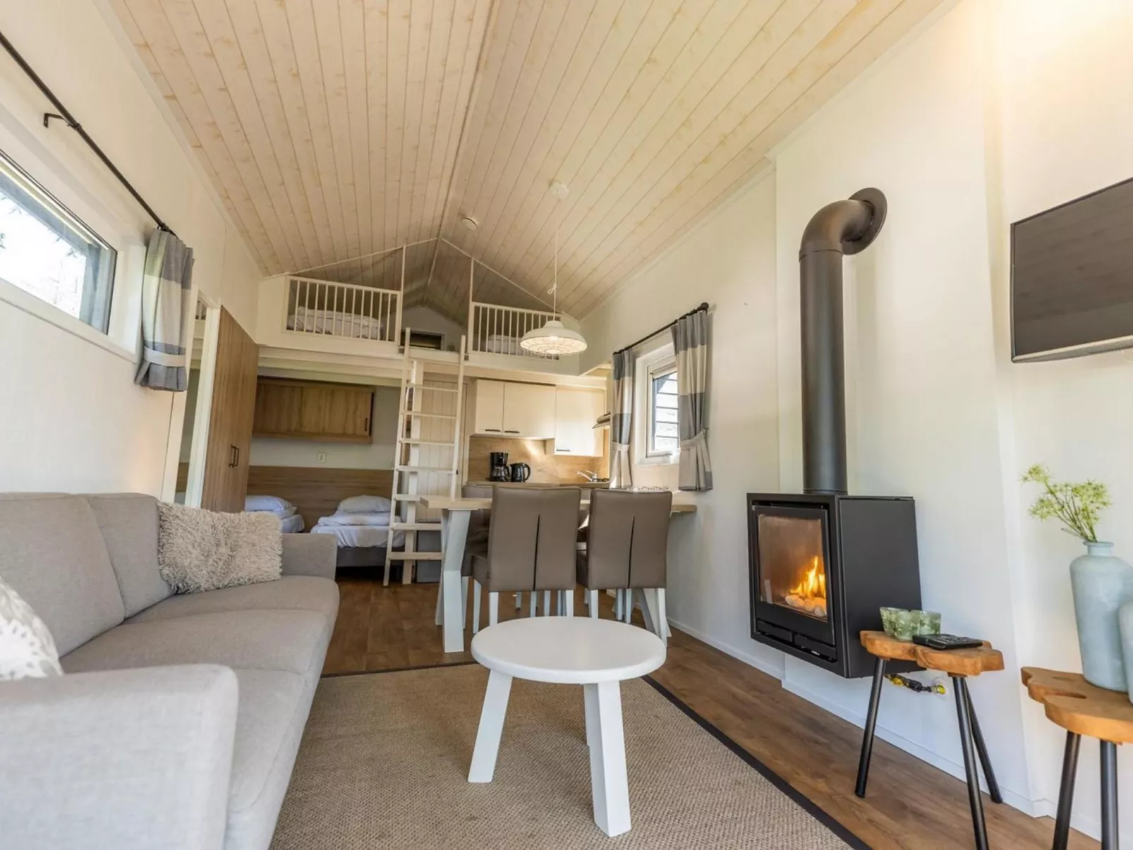 Tiny House 4