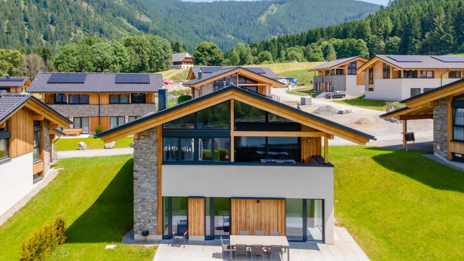 Grebenzen Lodge 35-Außenbereich Sommer