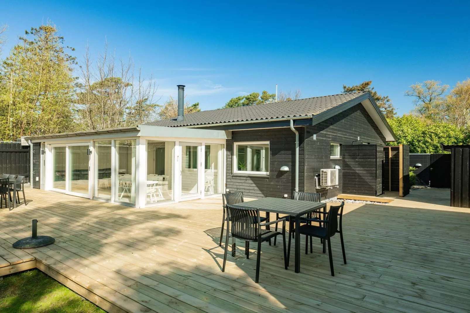 4 Sterne Ferienhaus in Væggerløse-By Traum