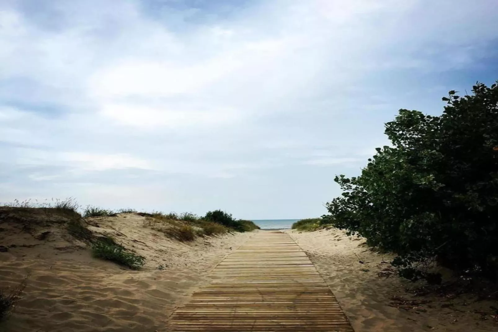 LE GRAND LARGE 701-Zones été à 20 km