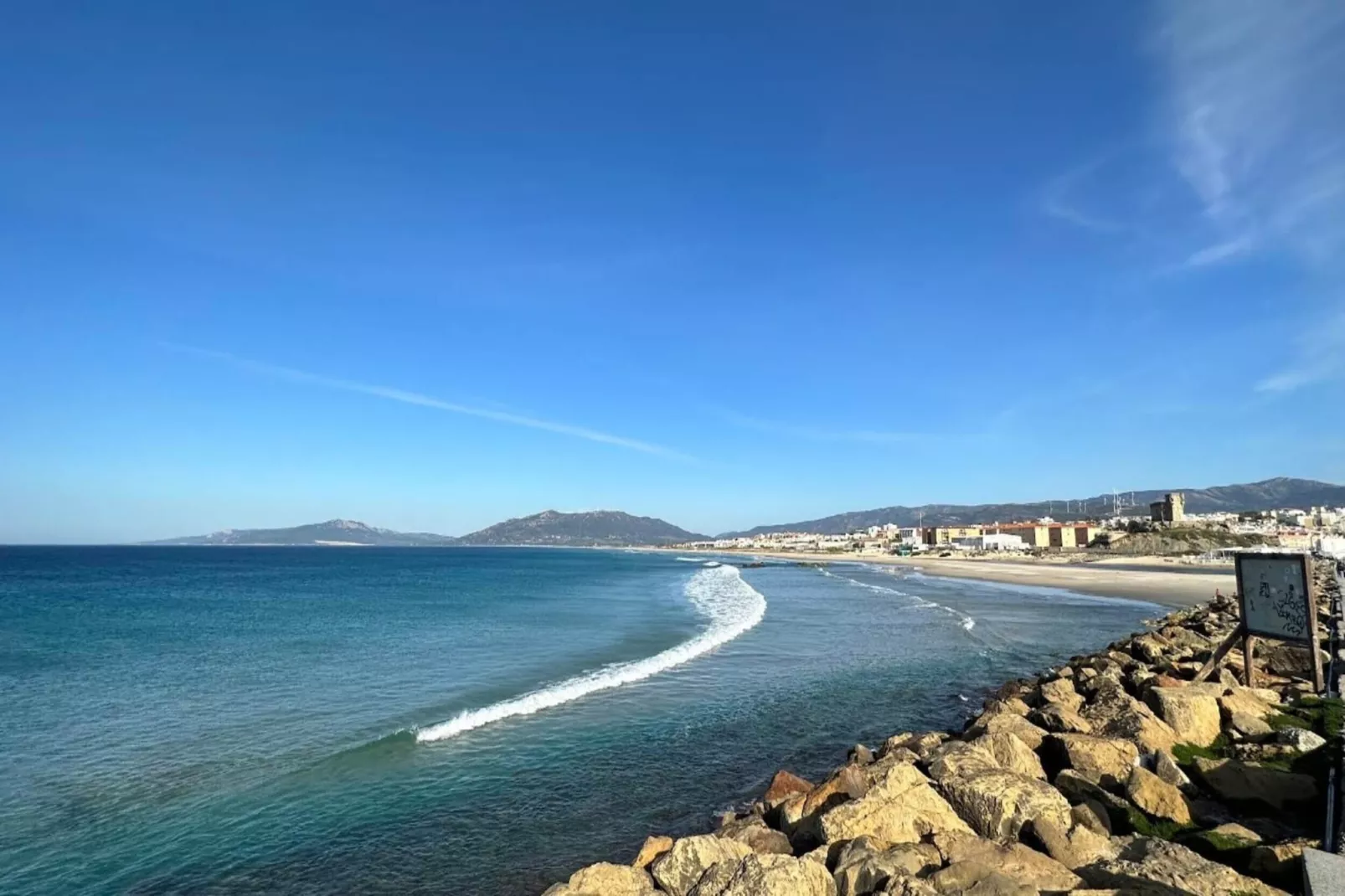 Villa Verde-Areas within 1km in summer