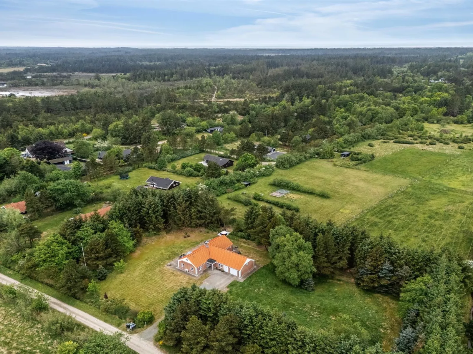 "Marlise" - 2.5km from the sea-Outside