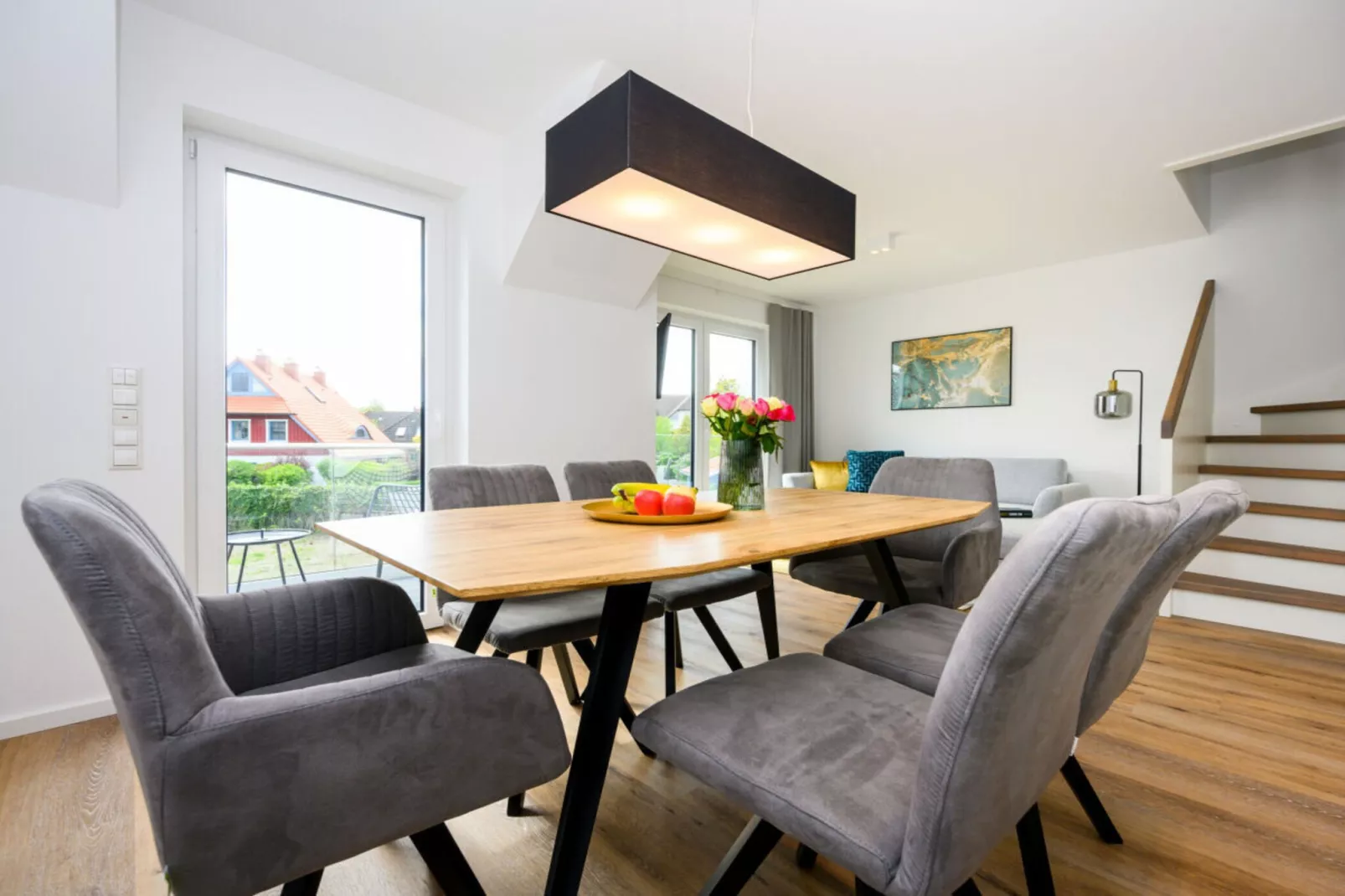 453493-Dining room