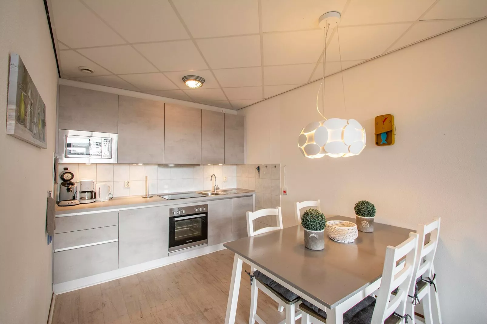 Strandslag 107-Kitchen