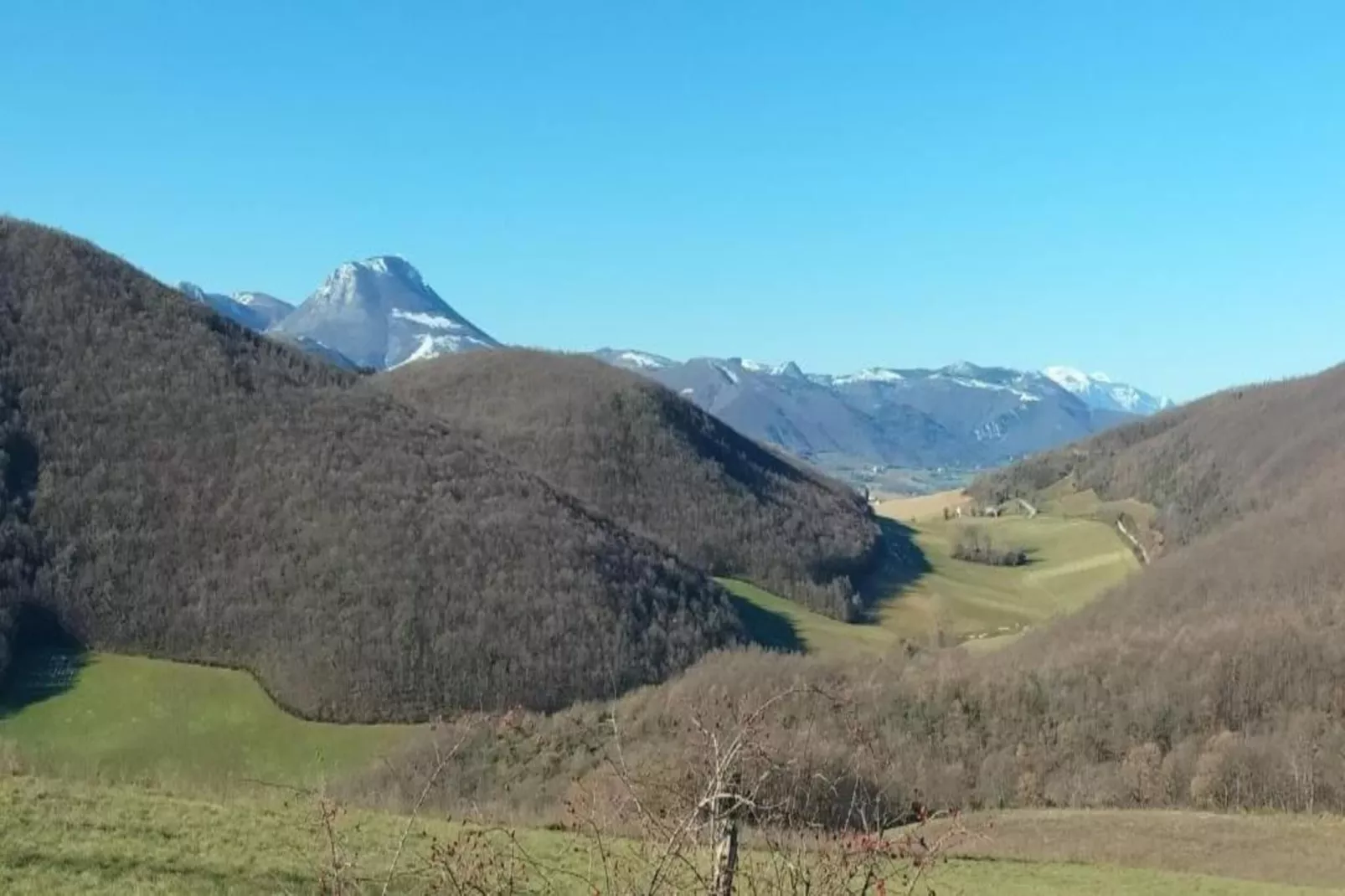 Binnella 18-Areas within 20km in summer