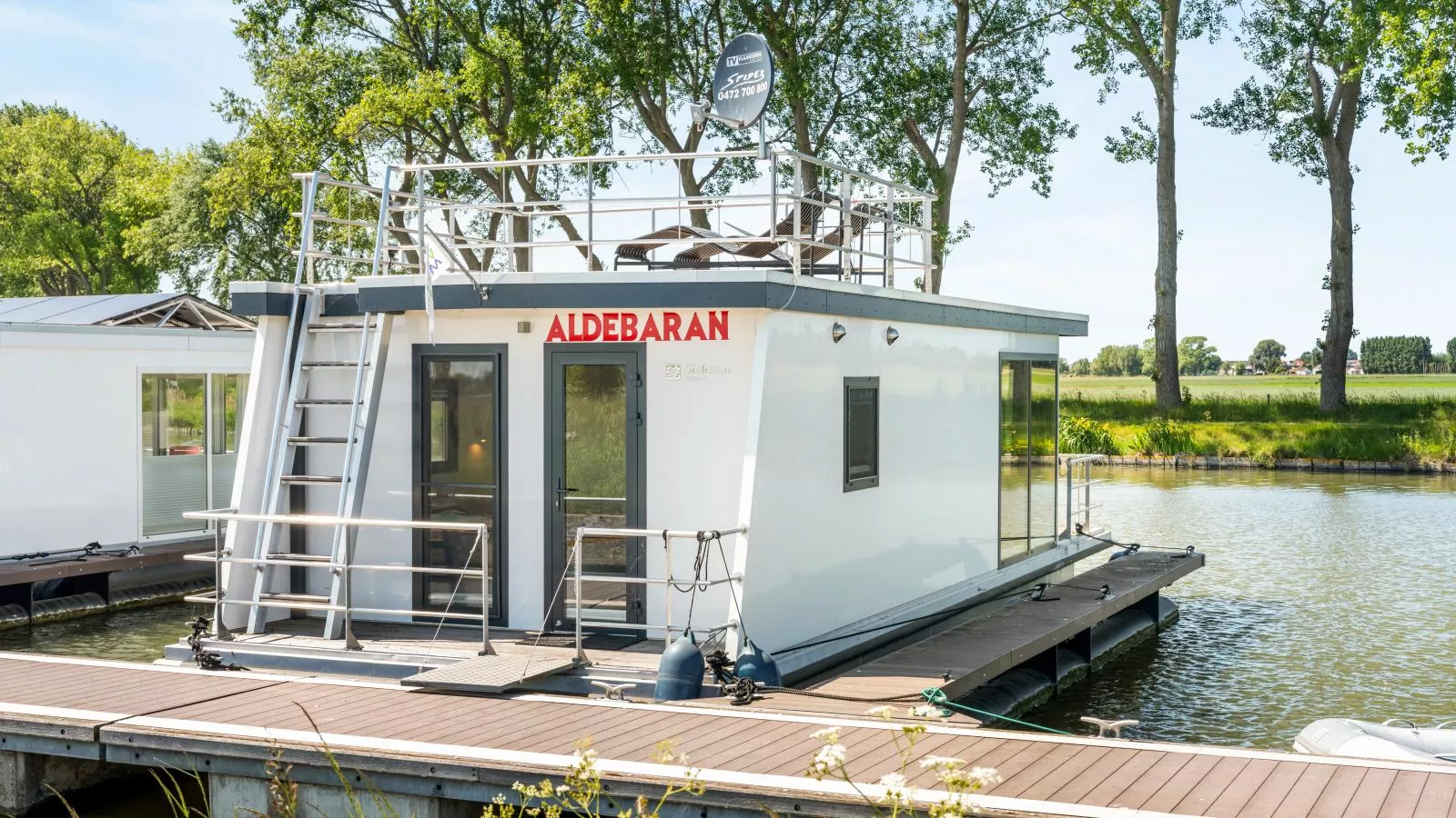 Aldebaran-Exterior in summer