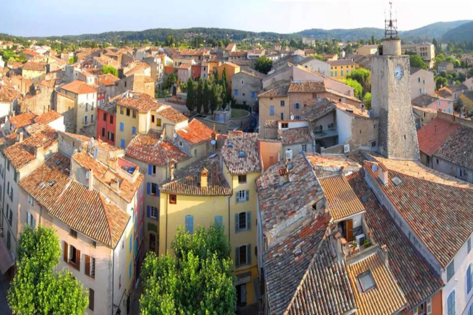 Le Pailliou-Areas within 20km in summer