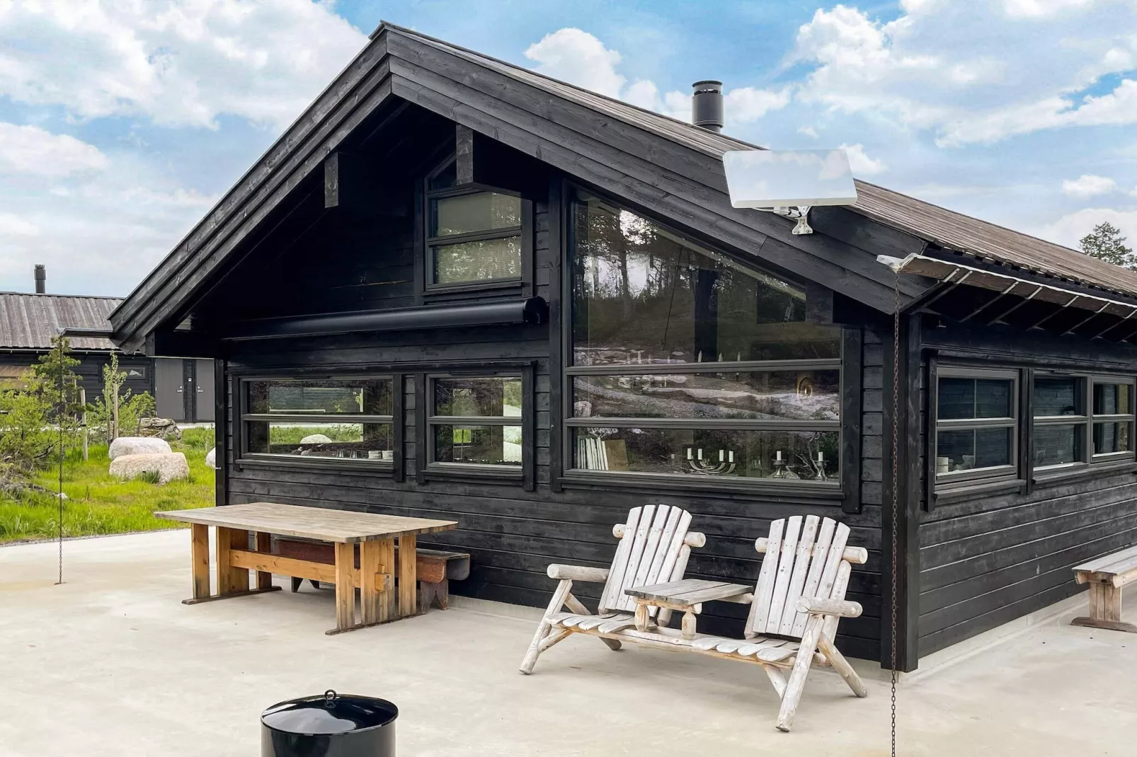 6 person holiday home in Tjørhom
