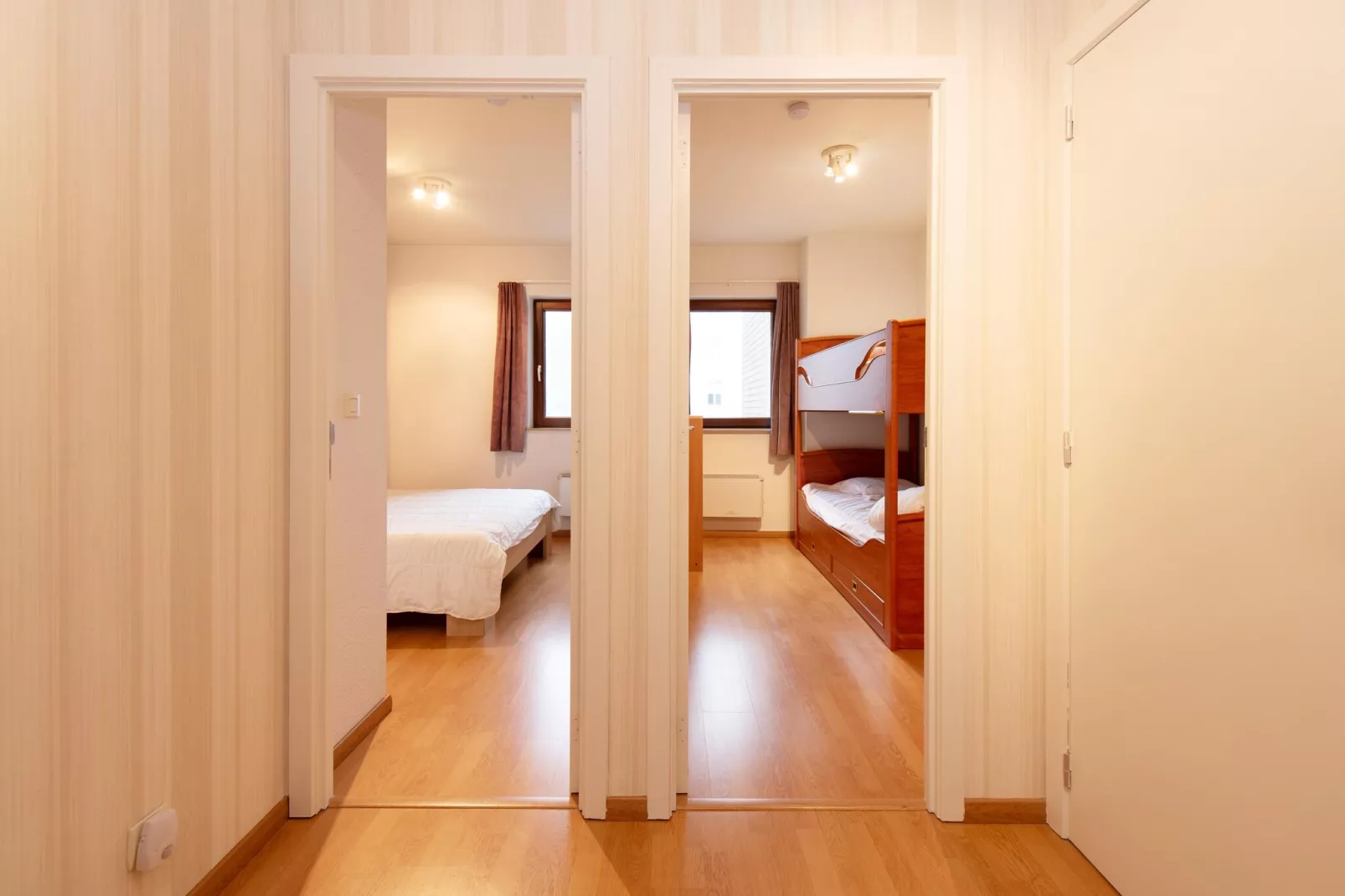 Chateau du centre 0401-Bedroom