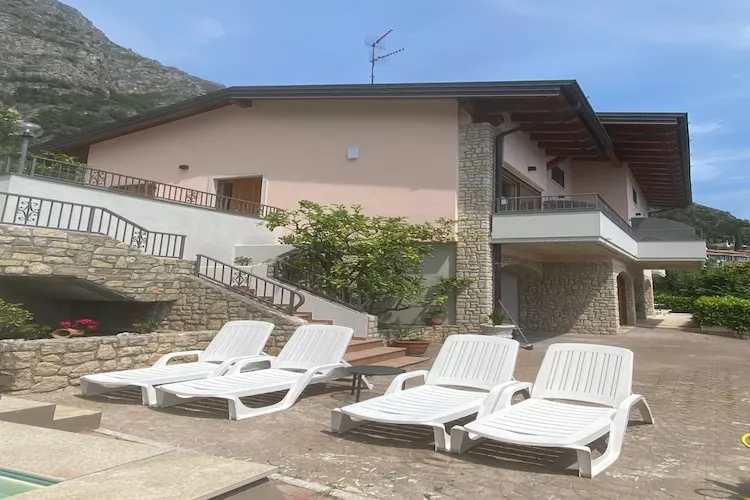 Residence Villa Gianna Limone sul Garda - Bilo 3-Exterior in summer