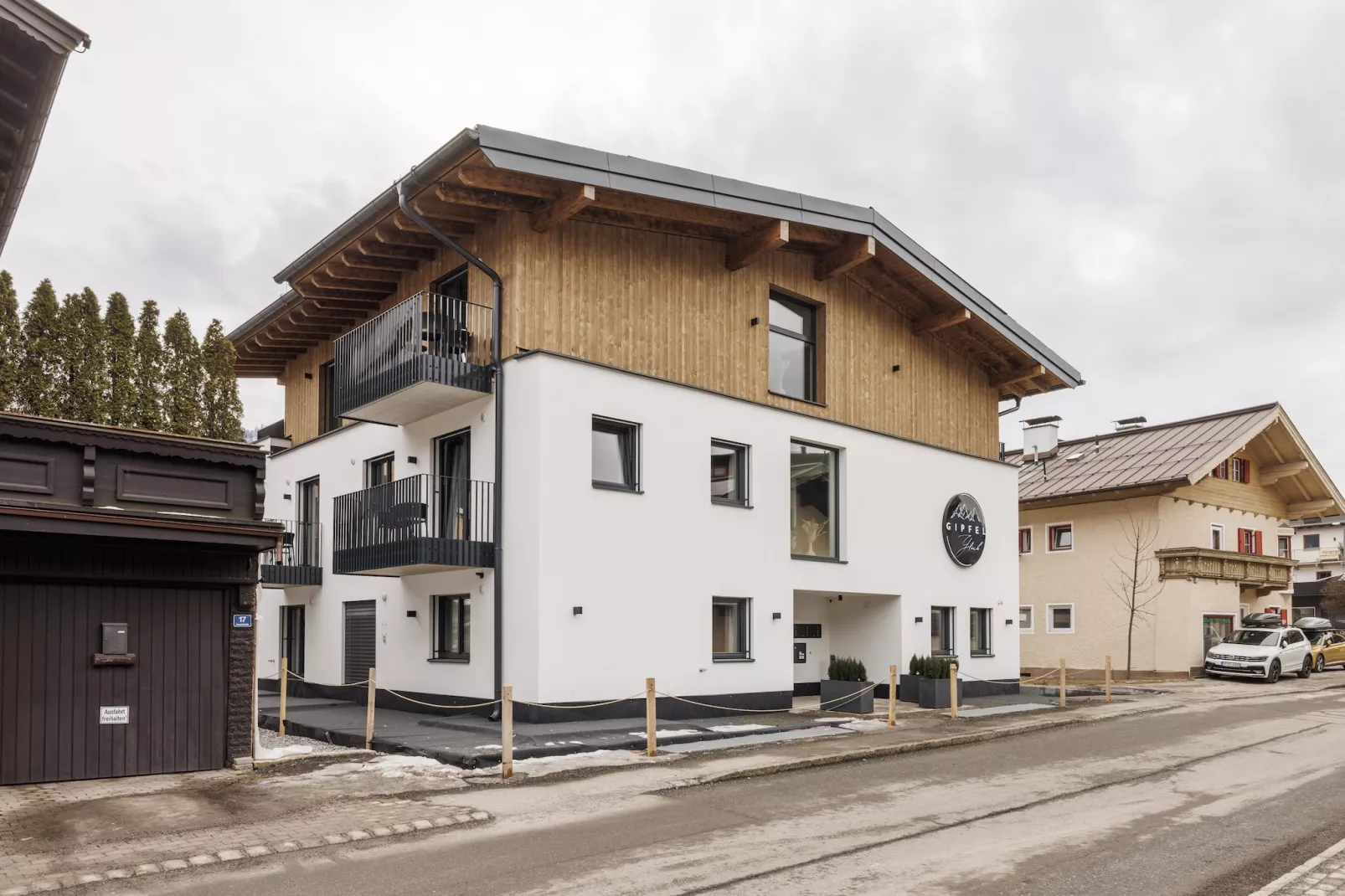 Appartements Gipfelglück 3-Exterior in winter