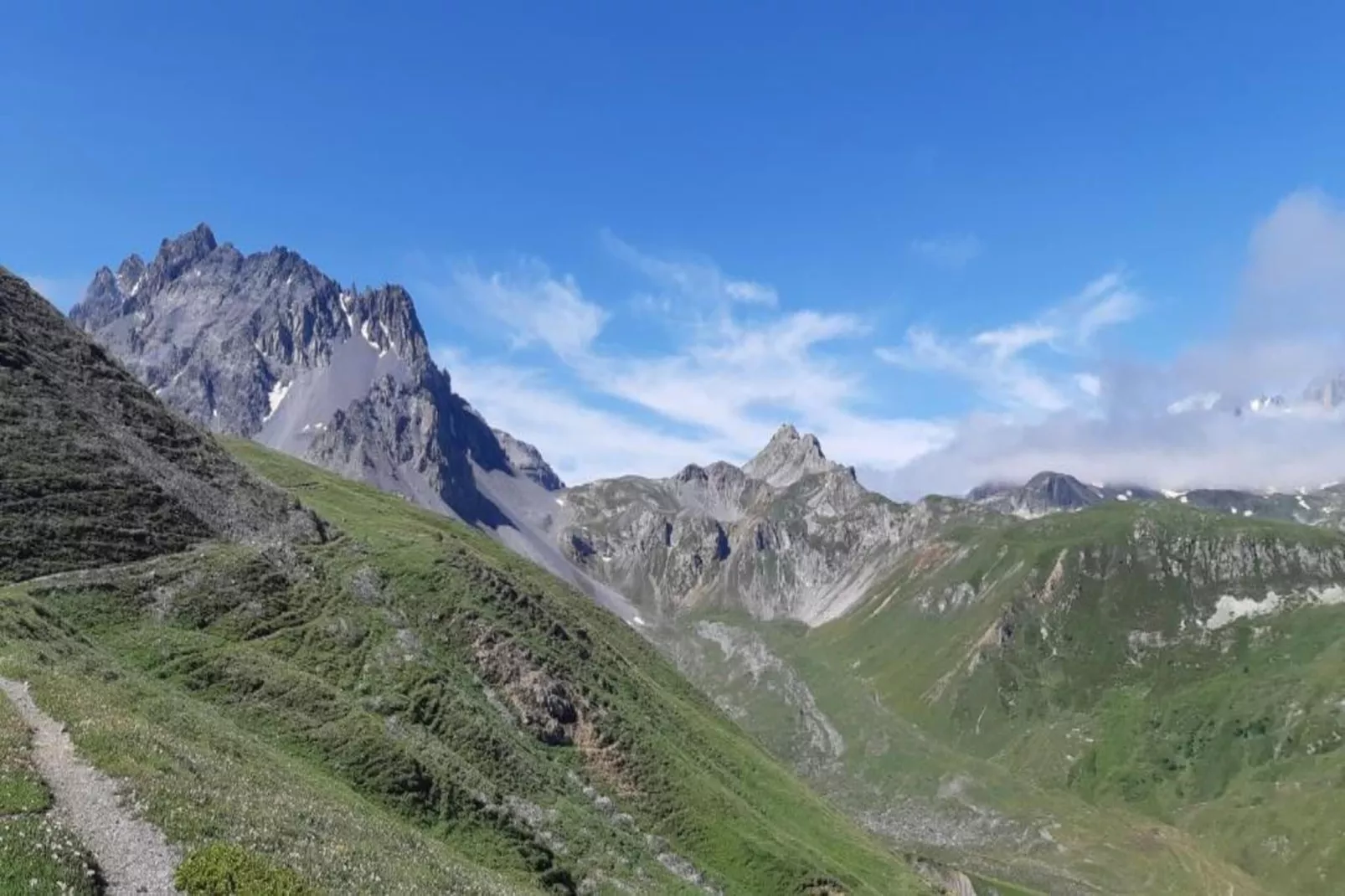 LA TURRA N°301 - 3P6-Areas within 20km in summer