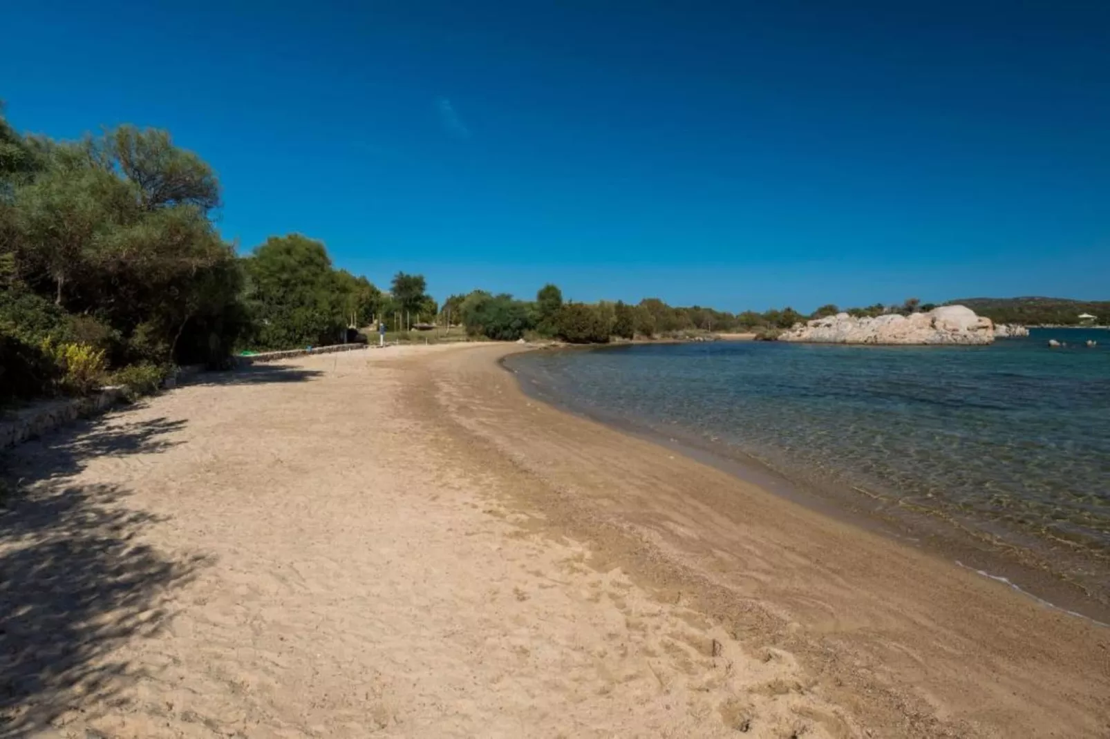 Bilo 3/4 Pax-Areas within 1km in summer