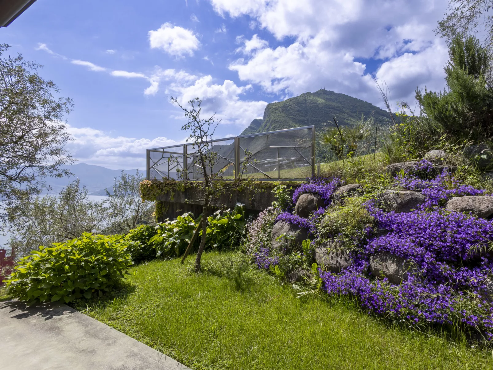 Xino Terrace View-Outside