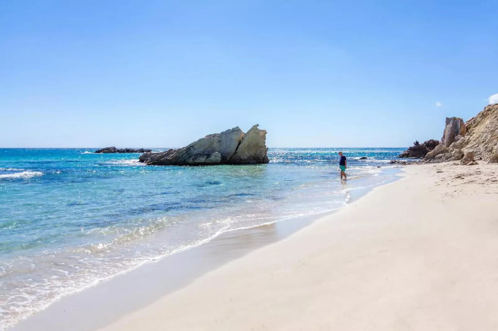 Can Petit-Areas within 20km in summer