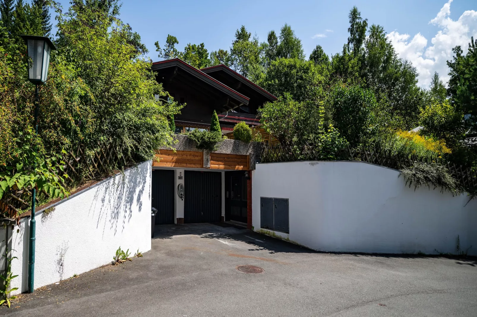 Doppelzimmer 5 - LOU in Saalfelden-Pinzgau-Exterior in summer