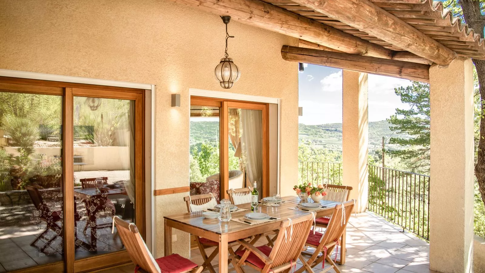 Villa Bellegarde-Terrace balcony