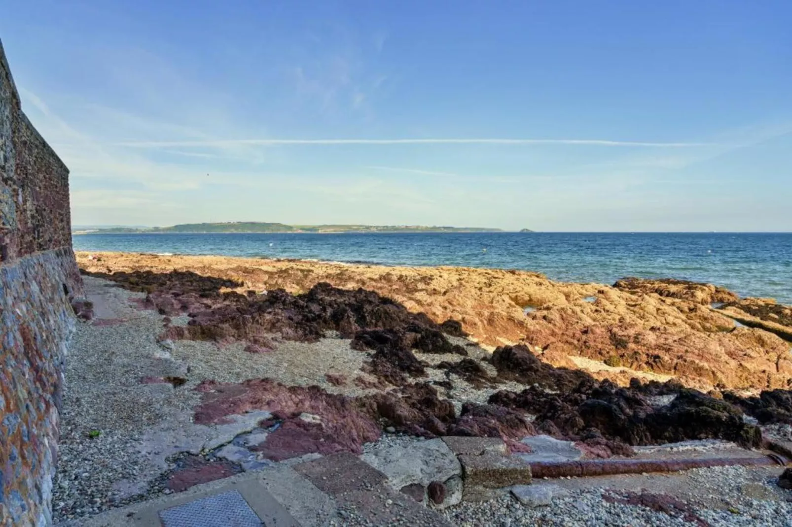 Penlee Narrows, Kingsand-Areas within 1km in summer