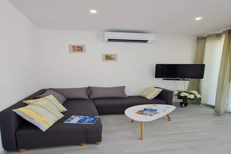 Luxury apartment ANI II with hot tub  - Two Bedroom Apartment with Terrace