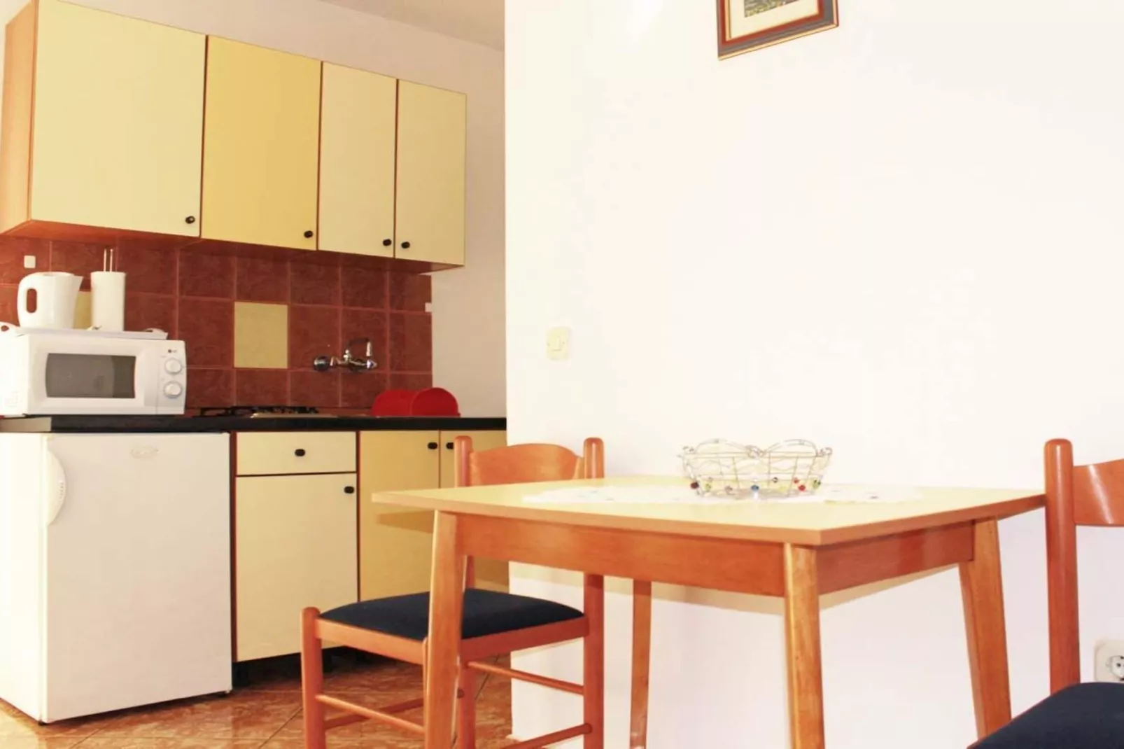 Apartments Antonio - One Bedroom Apartment with Terrace (Apartment C)