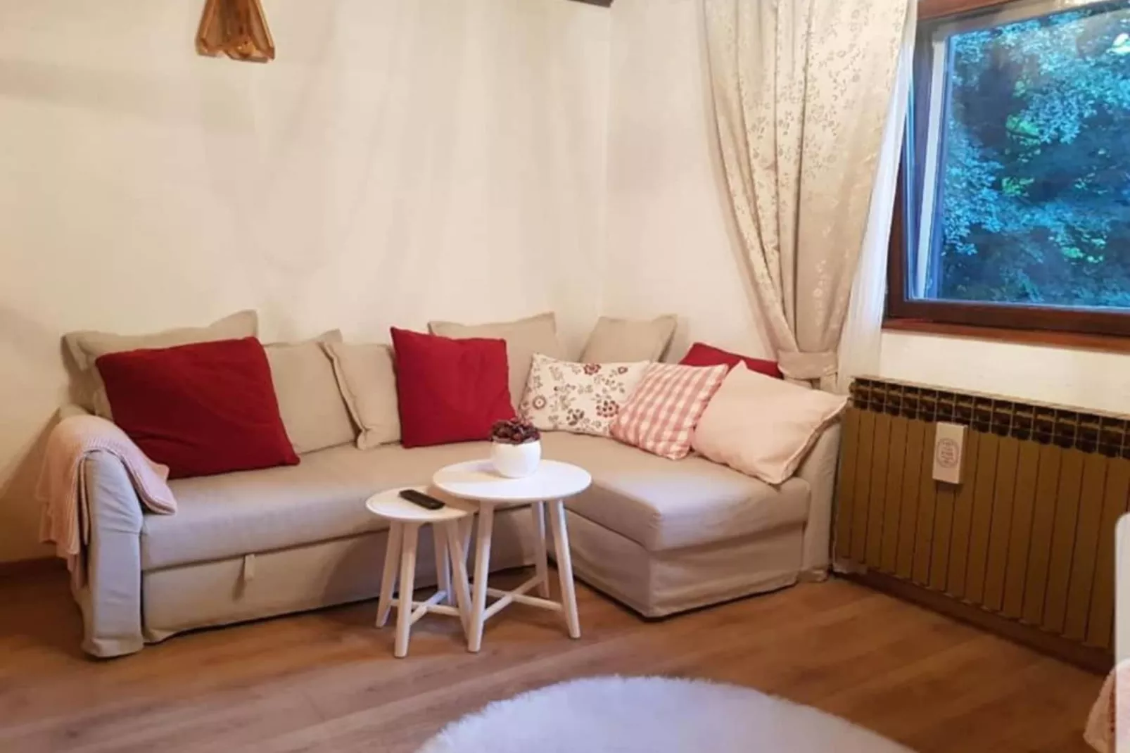 Holiday Home with Three Bedrooms and Garden