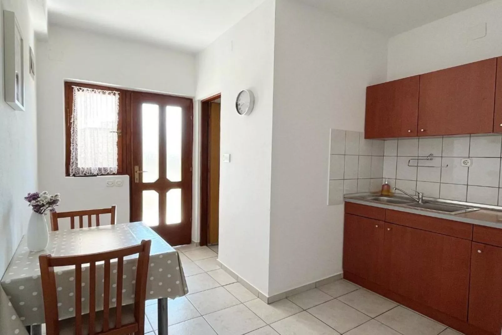Apartments Fortuna - Studio Apartment with Balcony