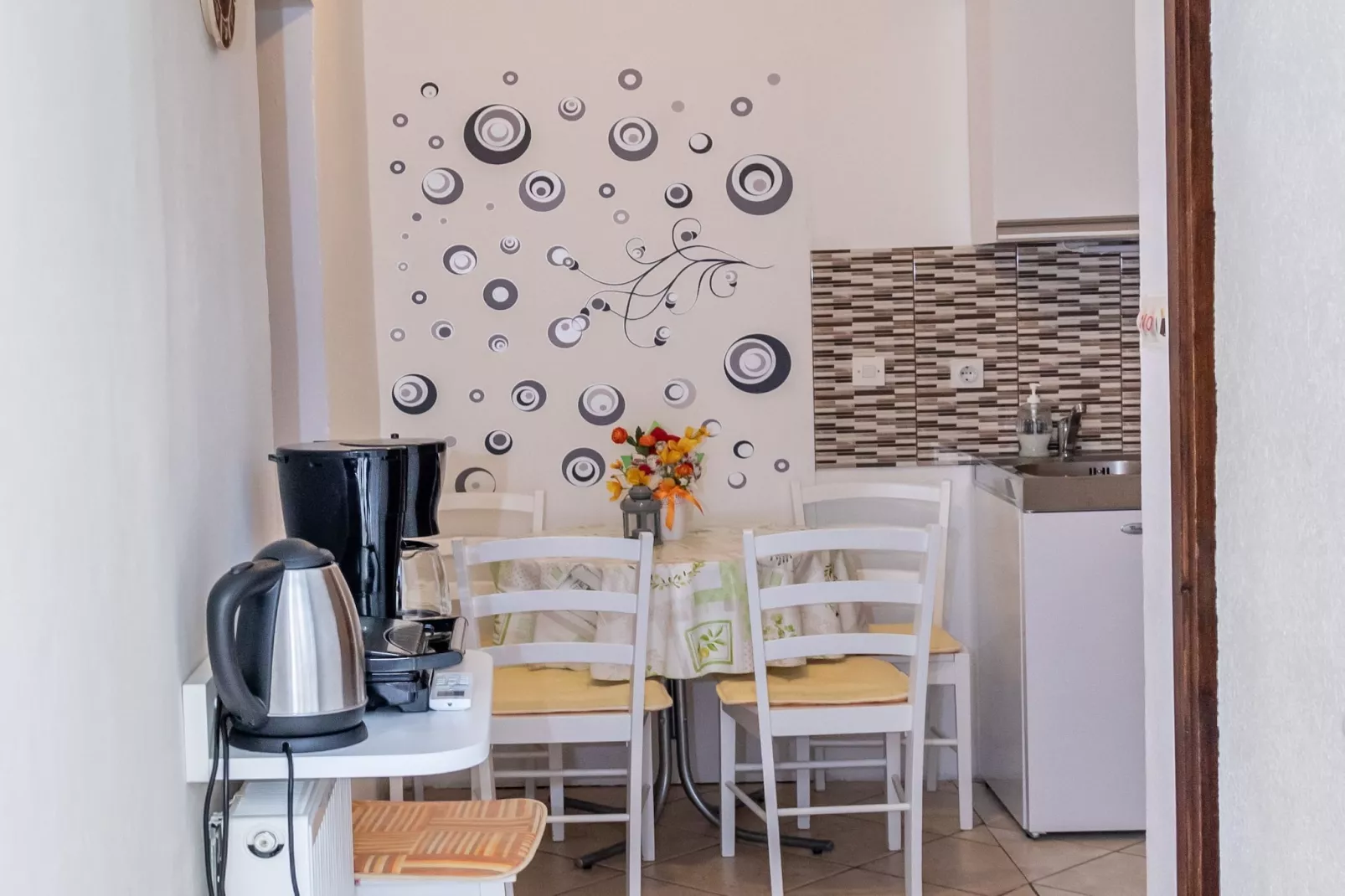 Apartments Luka & Leona - Two Bedroom Apartment with Balcony Luka
