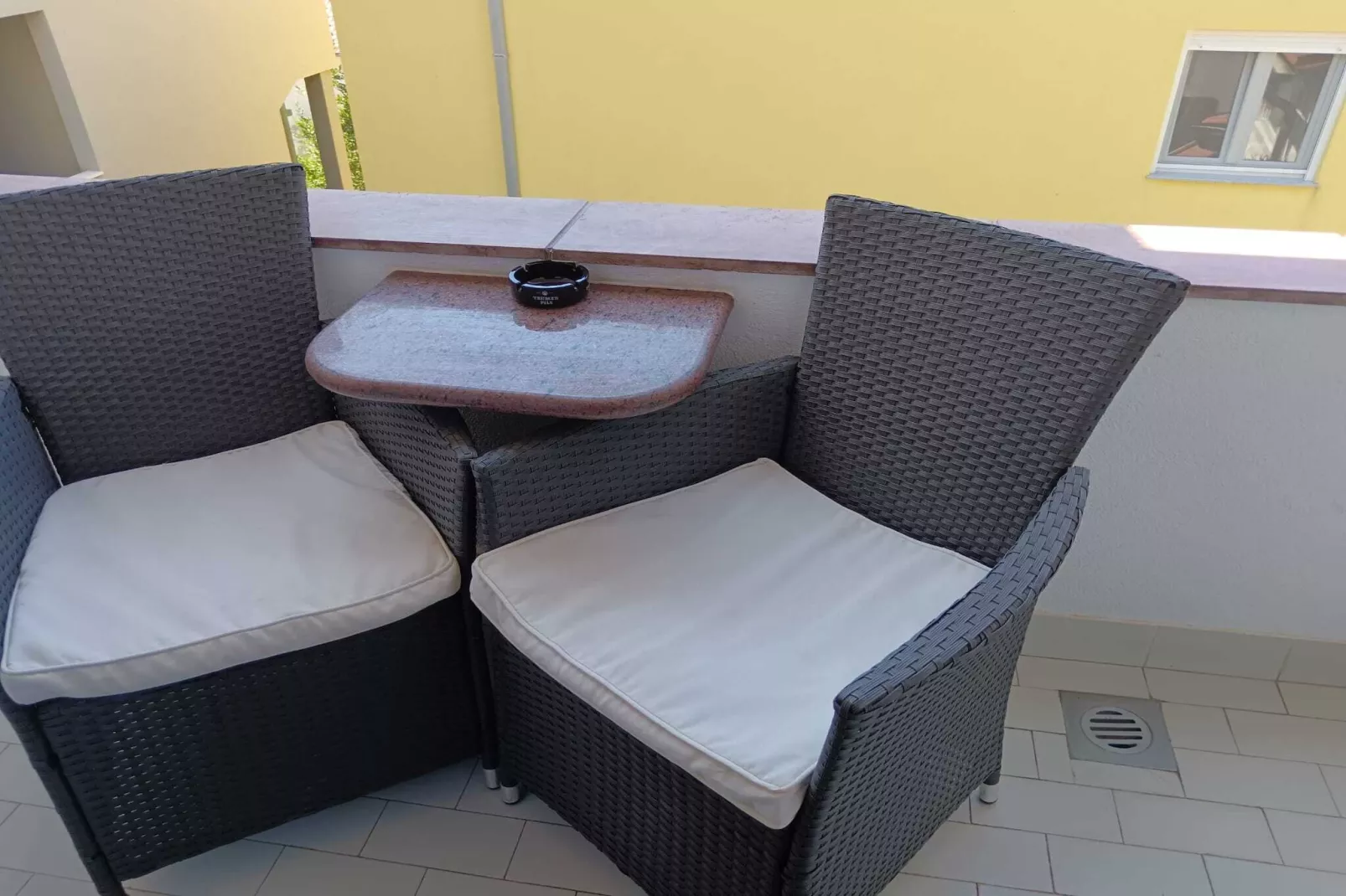 Guest House Villa Daniel - Two Bedroom Apartment with Balcony