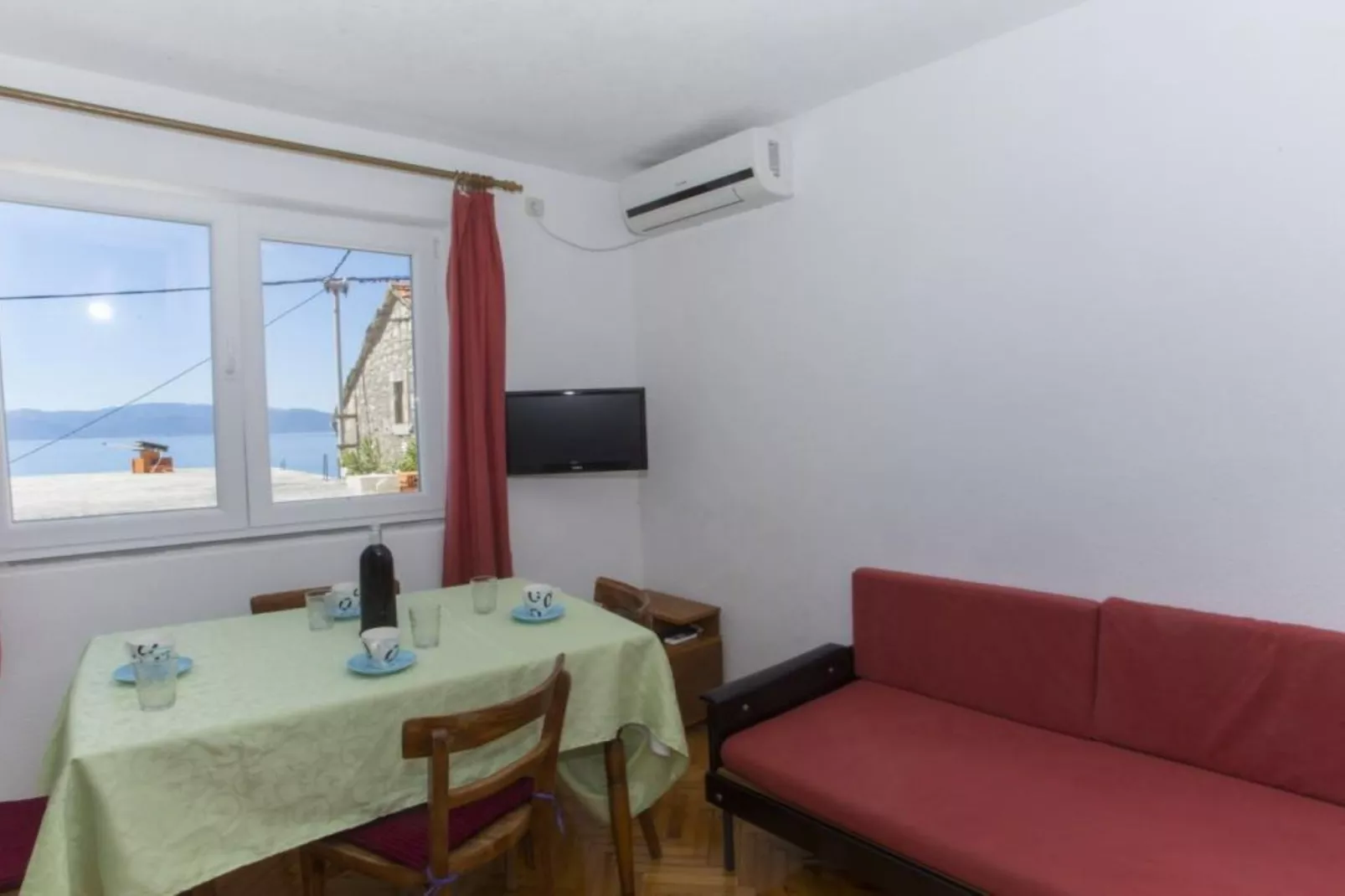 Two Bedroom Apartment with Terrace (A4+1)