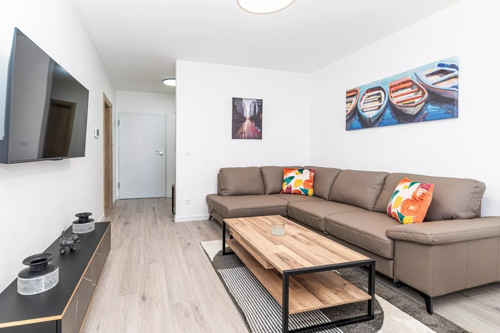 Elegant Kastel Novi Apartment with Sea View Balcony - Two Bedroom Apartment with Sea View and Balcony
