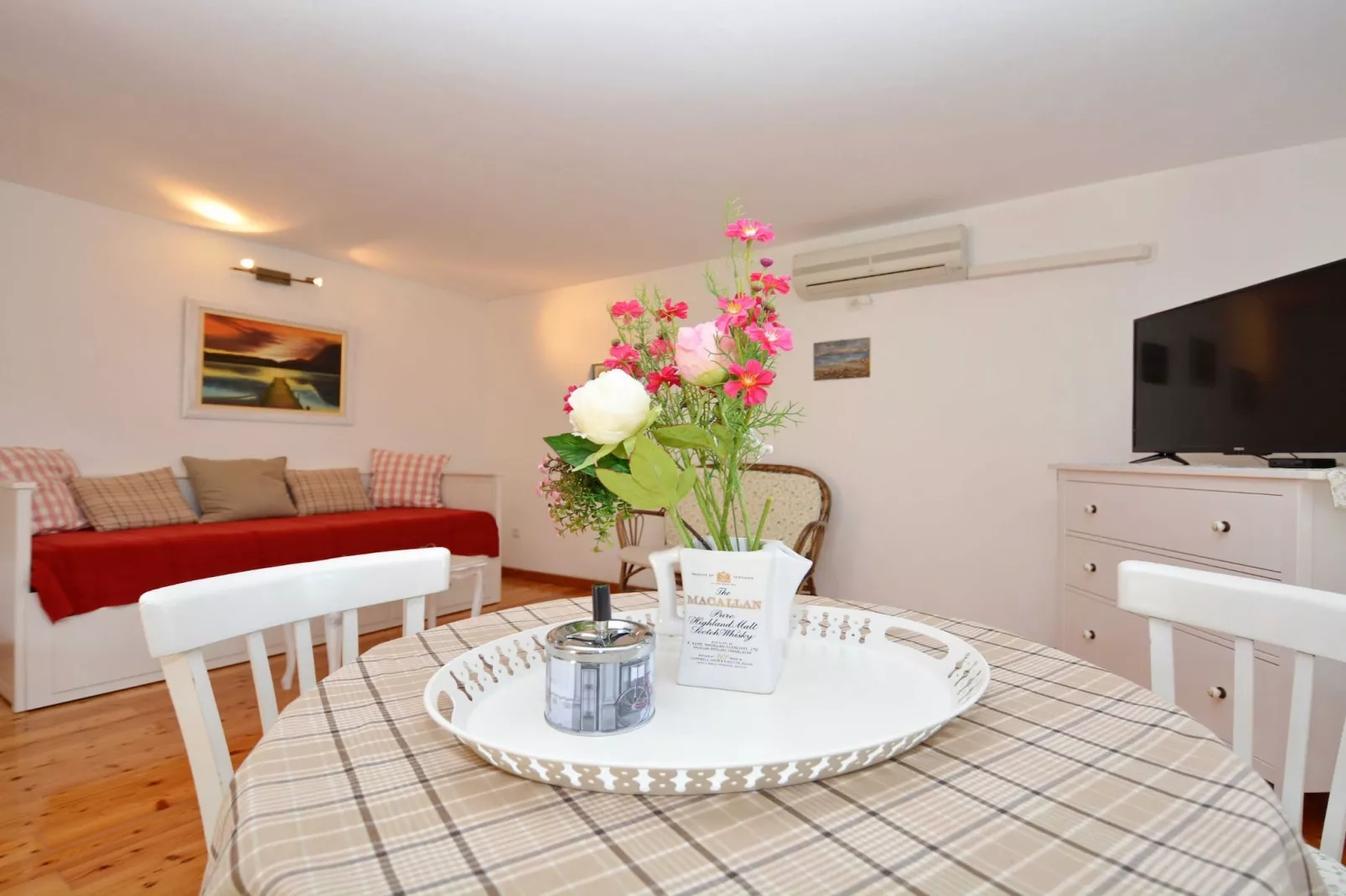 Blissful Bay Apartments Vrboska - One Bedroom Apartment with Terrace (owner Lovor)